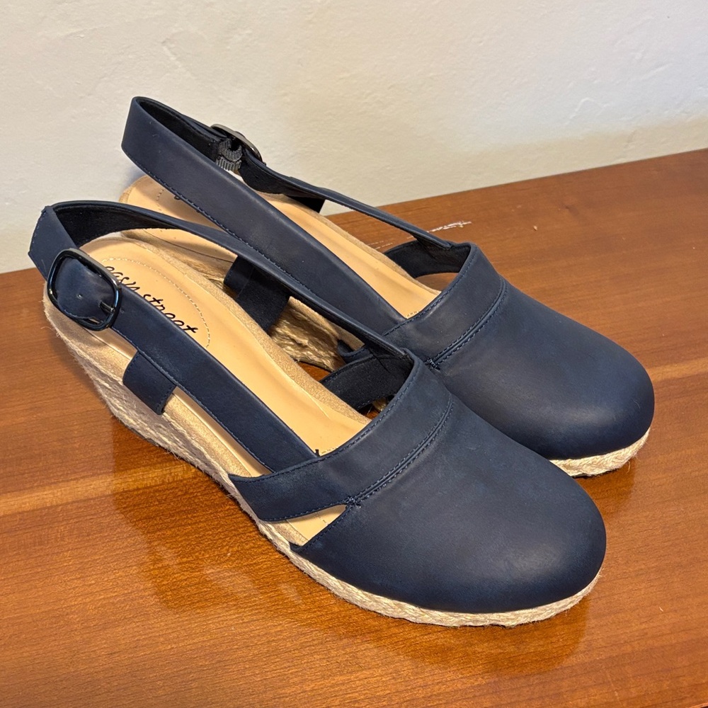 Easy Street Stargaze Women's Espadrille Wedge Sandals